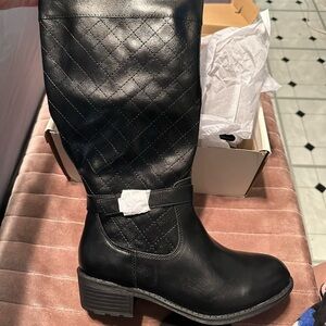 St. John Black Heeled Quilted Boots